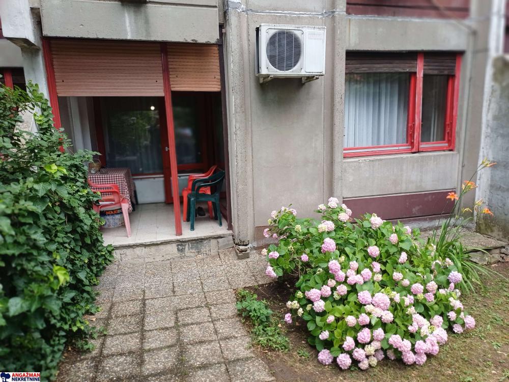 Slika 4 - Bulevar oslobođenja, Dvosoban stan na prodaju, 50m2, 179.000€